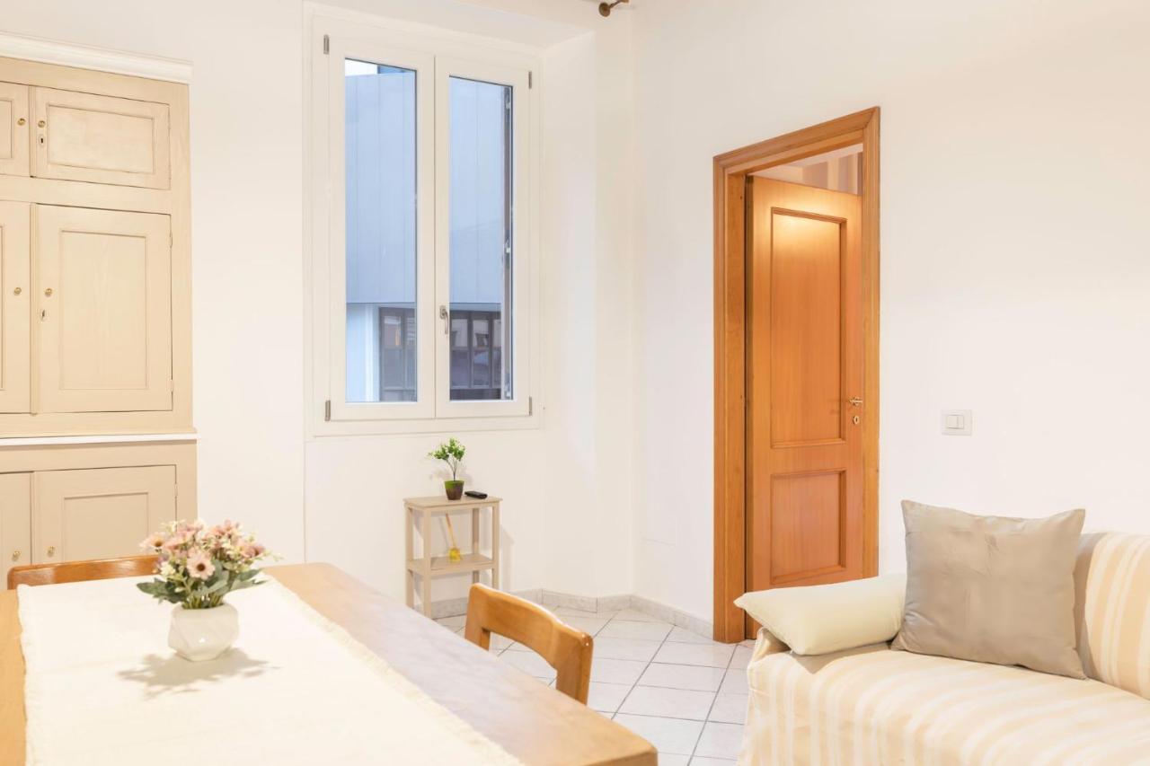 Apartamento Infinity House - Cagliari Centro Exterior foto
